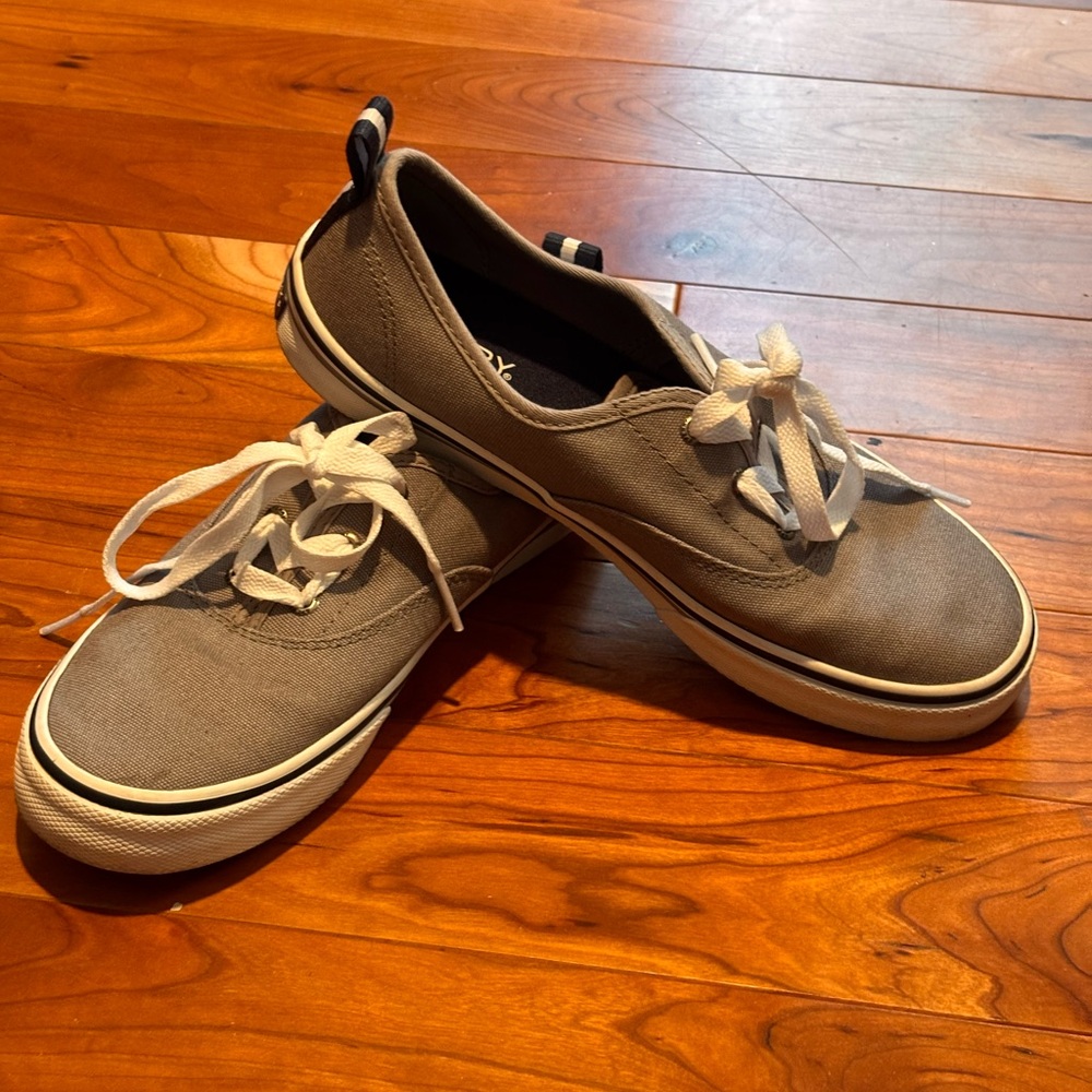 Sperry Top-Sider Women's Crest CVO Sneakers Gray Women's Size 7.5
